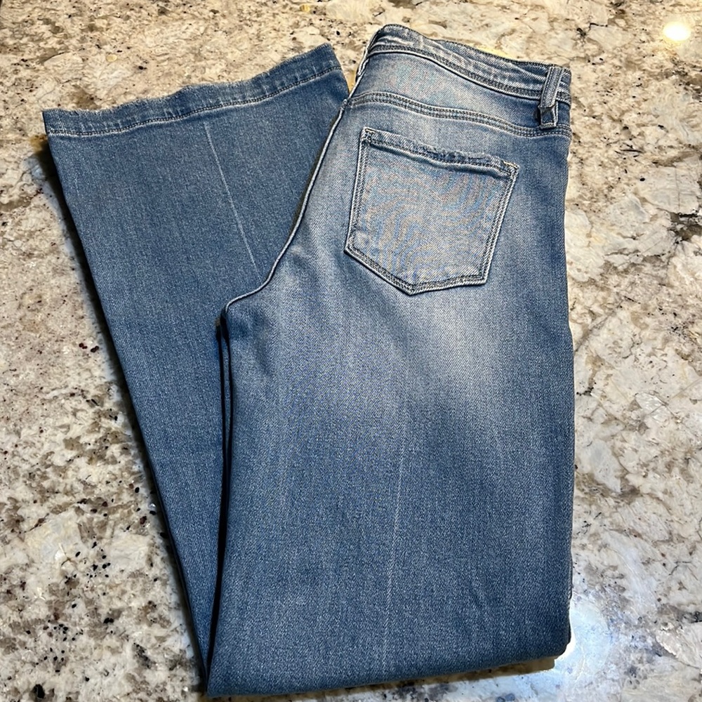 Kancan Premier High Rise Wide Leg Flares! Size 7/27!